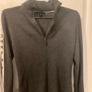 Tommy Hilfiger sweater